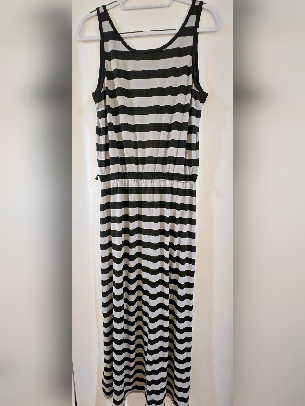 Fever Black Grey Striped Maxi Dress Scoop Neck Sleeveless Size M/M